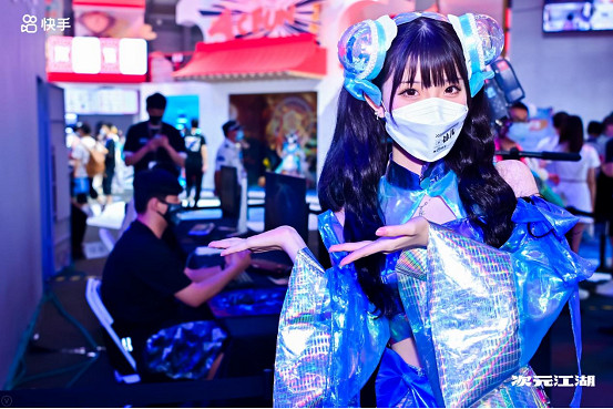 快手YzG阿韻亮相ChinaJoy，《永劫無間》車輪戰PK秀翻全場