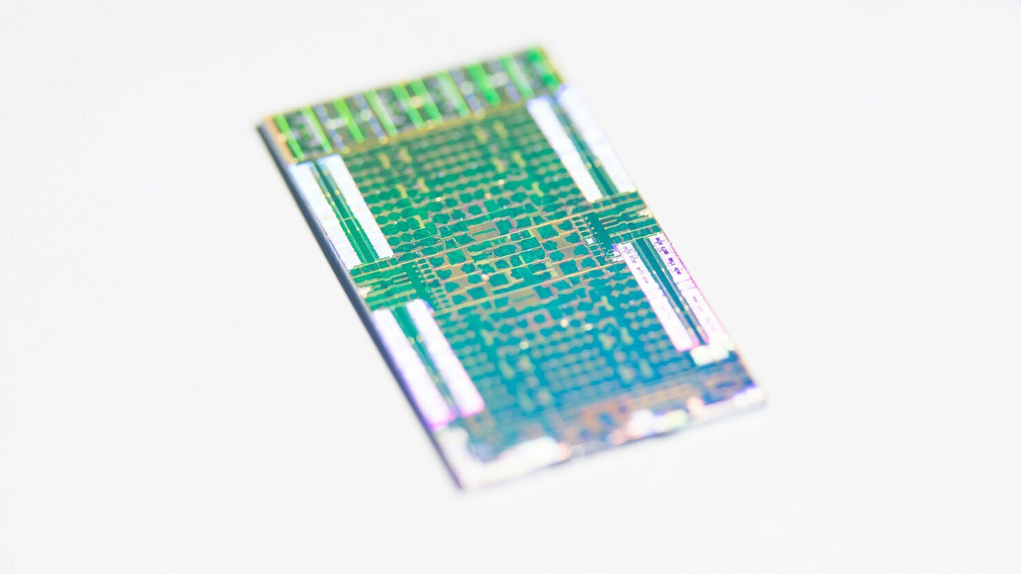 新圖像展示了PS5遊戲機Oberon SoC的高清細節 新圖像展示了PS5遊戲機Oberon SoC的高清細節