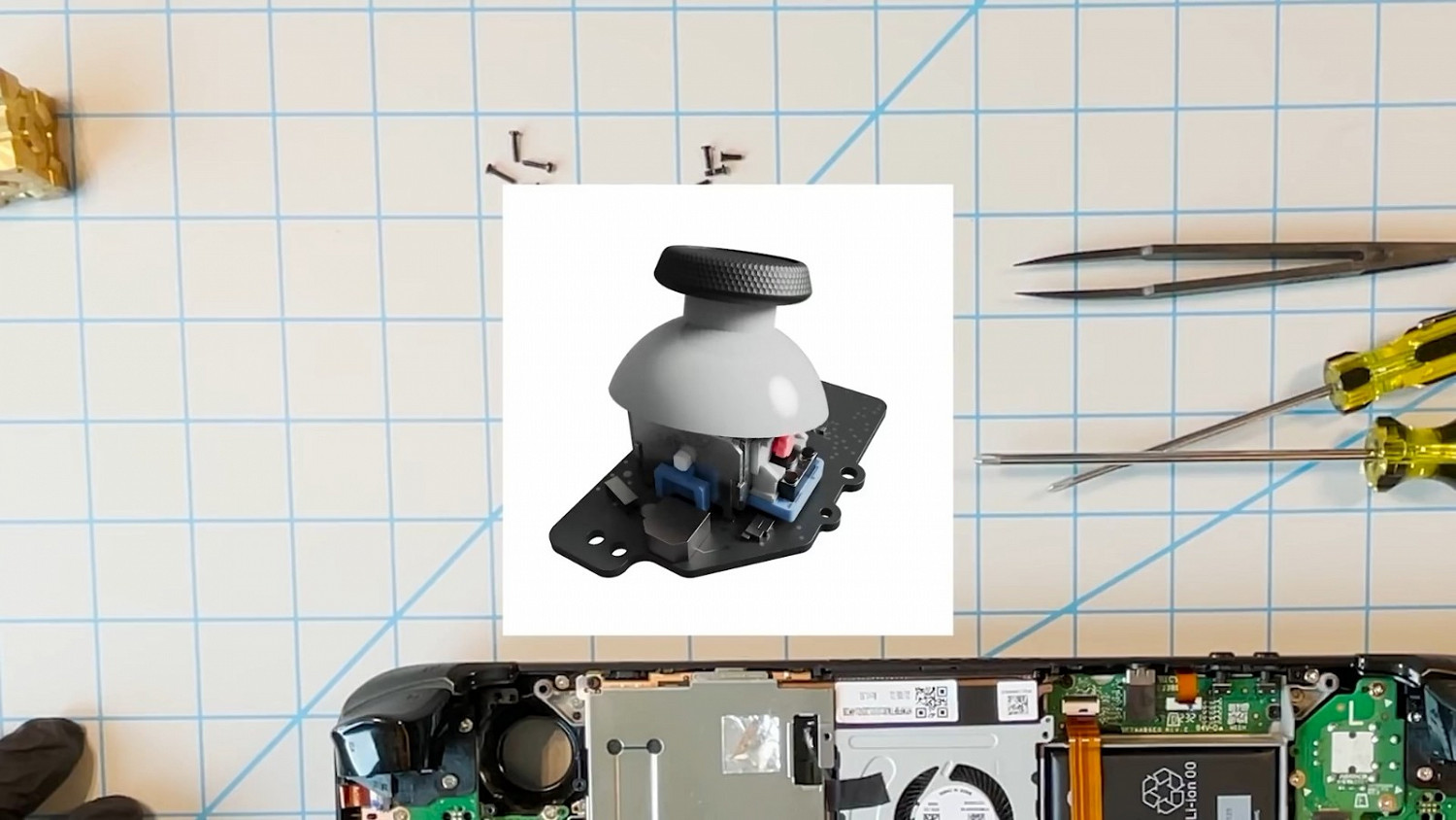 V社發佈Steam掌機拆解影片 警告使用者不要自己拆解