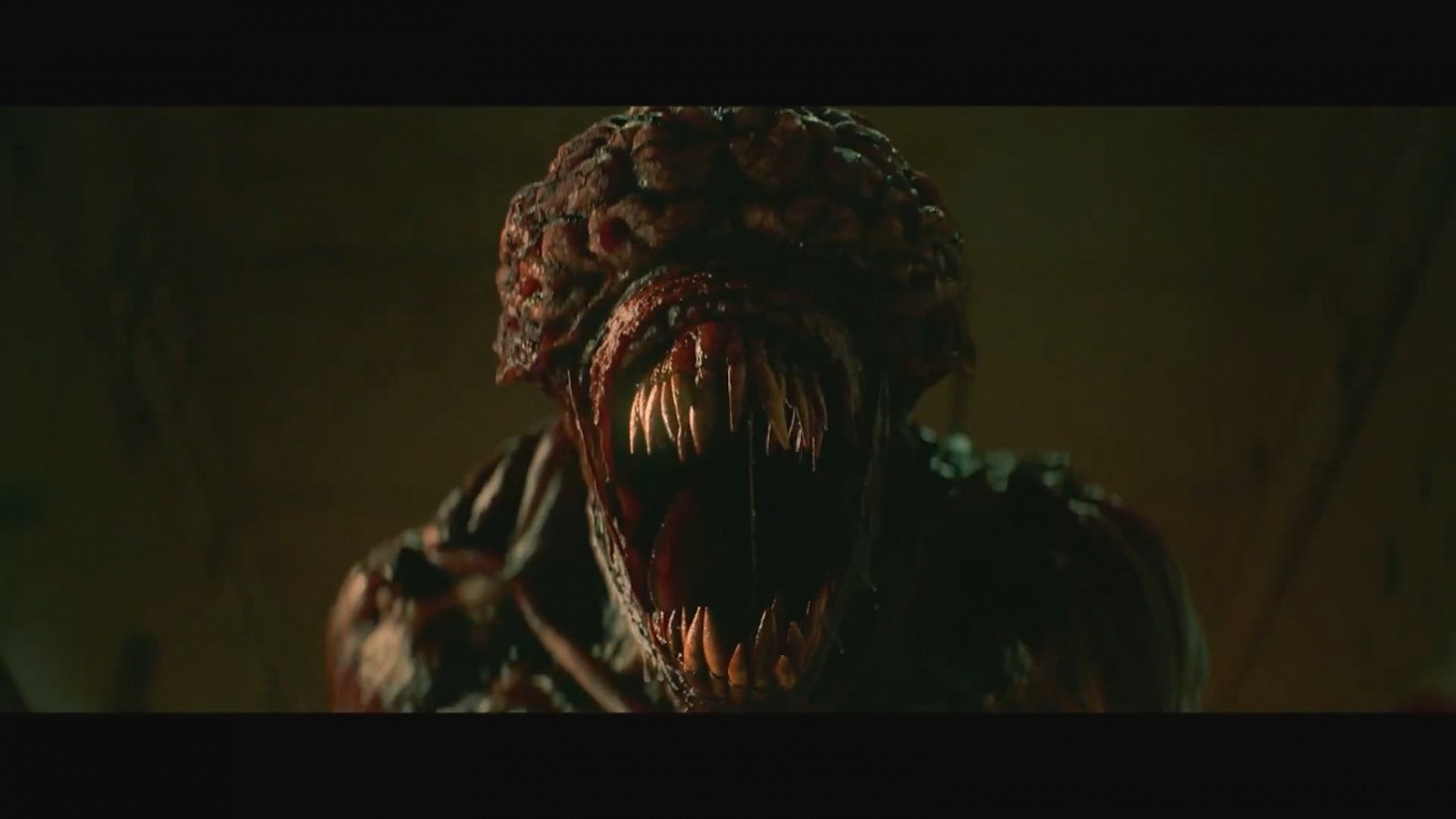 《惡靈古堡:拉昆市》中字預告 回頭一笑百媚生 《惡靈古堡:拉昆市》中字預告 回頭一笑百媚生