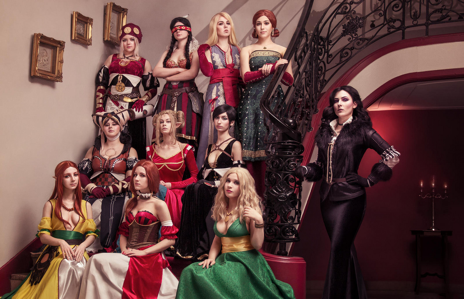 《巫師》官方分享真人版“女術士集會” 性感撩人 《巫師》官方分享真人版“女術士集會” 性感撩人