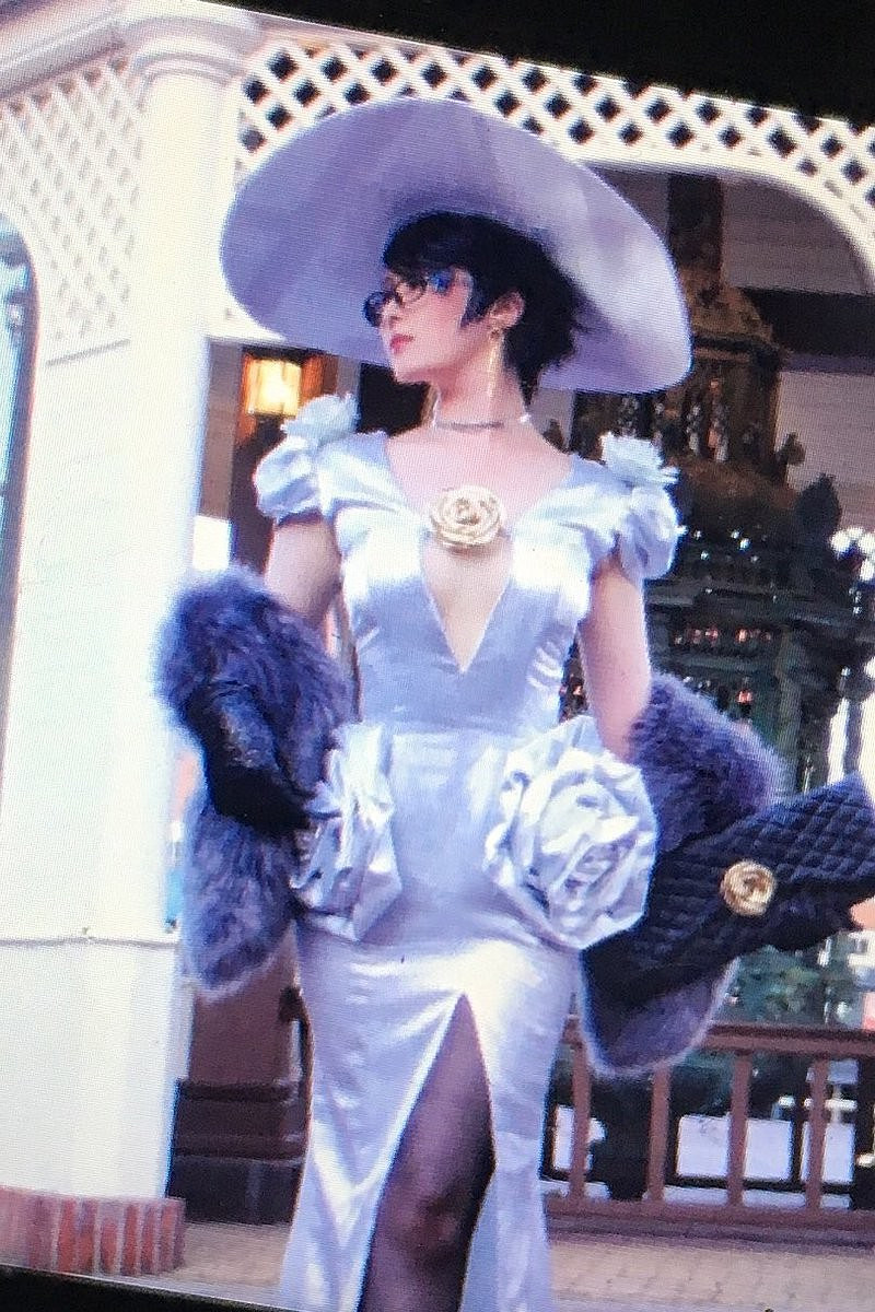 《魔兵驚天錄》貝姐Cos美圖欣賞 完美還原禦姐氣質 《魔兵驚天錄》貝姐Cos美圖欣賞 完美還原禦姐氣質