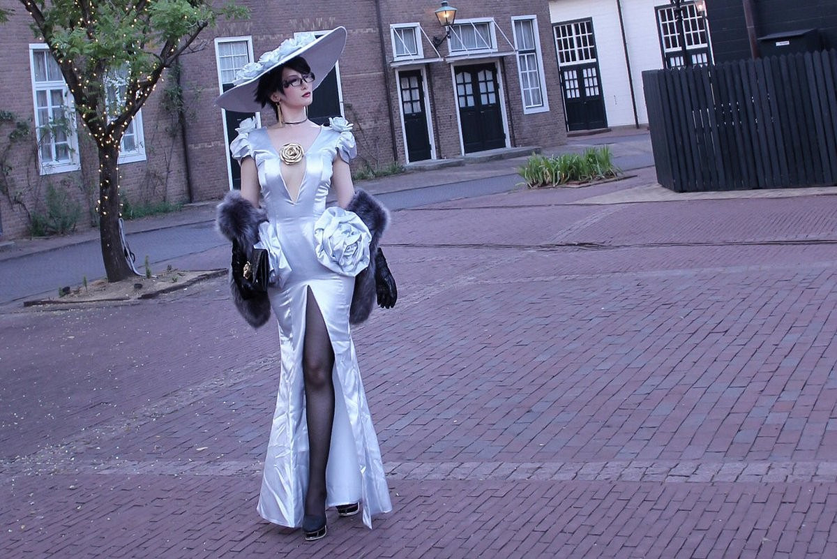 《魔兵驚天錄》貝姐Cos美圖欣賞 完美還原禦姐氣質 《魔兵驚天錄》貝姐Cos美圖欣賞 完美還原禦姐氣質