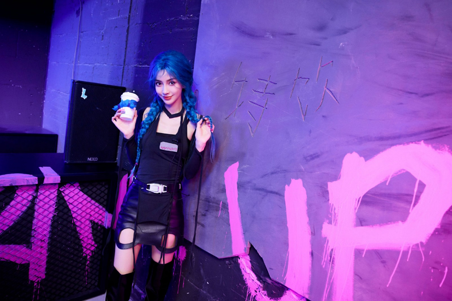 Angelababy楊穎cos《英雄聯盟手遊》金克斯 Angelababy楊穎cos《英雄聯盟手遊》金克斯