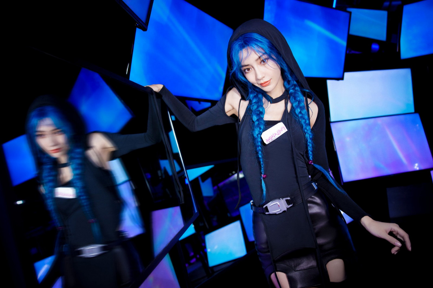 Angelababy楊穎cos《英雄聯盟手遊》金克斯 Angelababy楊穎cos《英雄聯盟手遊》金克斯