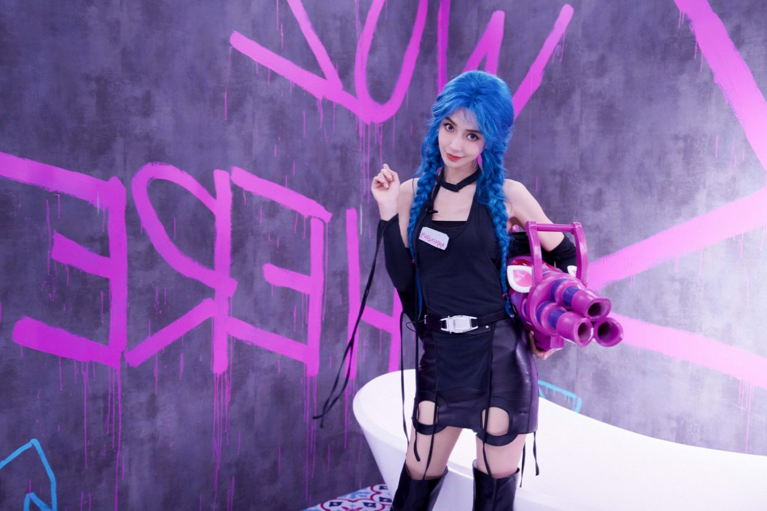 Angelababy楊穎cos《英雄聯盟手遊》金克斯 Angelababy楊穎cos《英雄聯盟手遊》金克斯