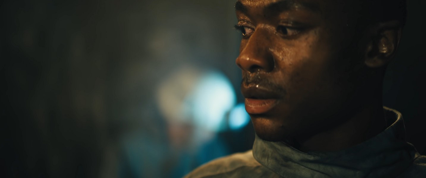 《最後一戰：無限》公布新 “帶來光明的人” 真人預告