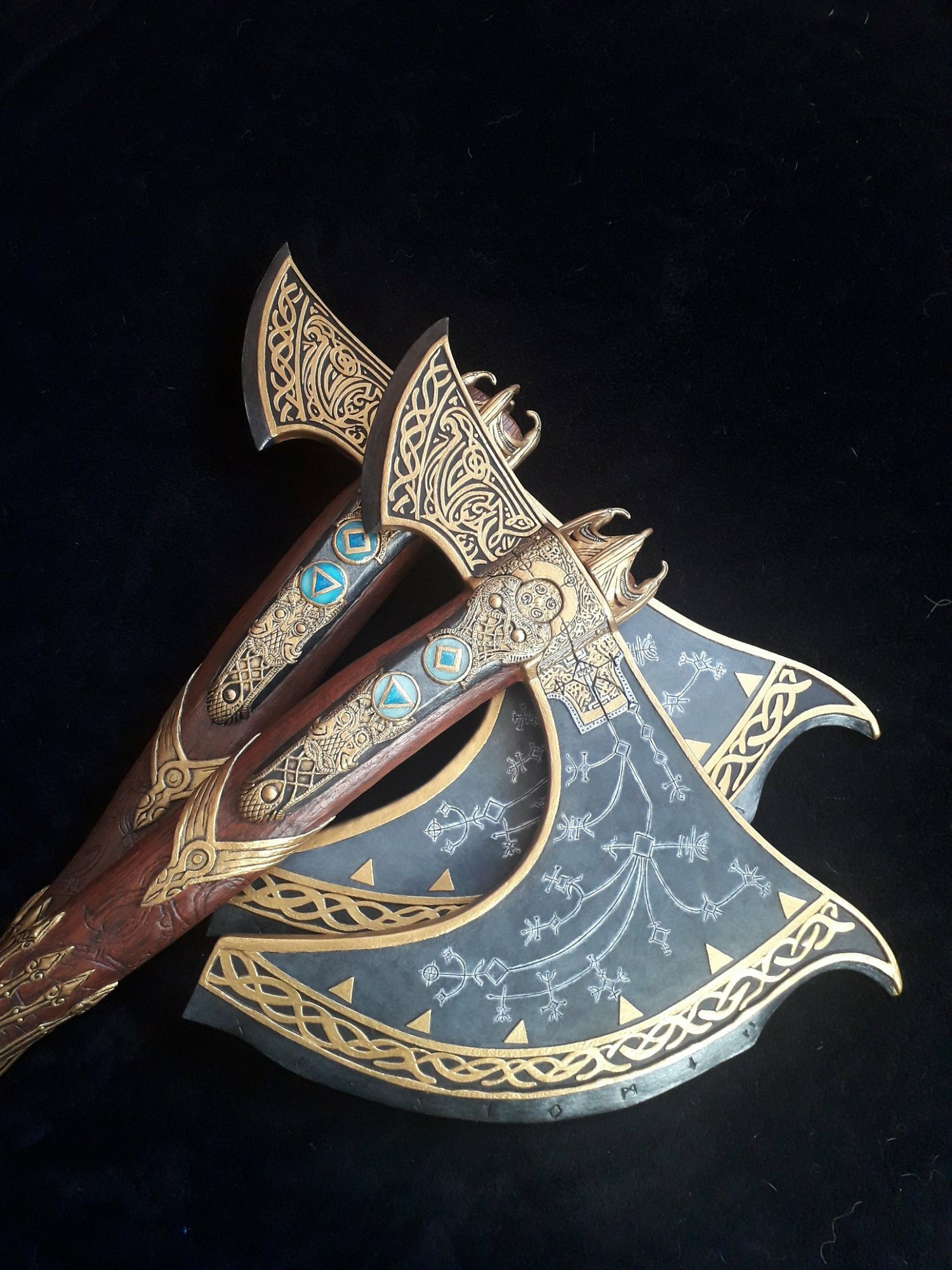 玩家130小時自製利維坦之斧 得到《戰神4》總監認可