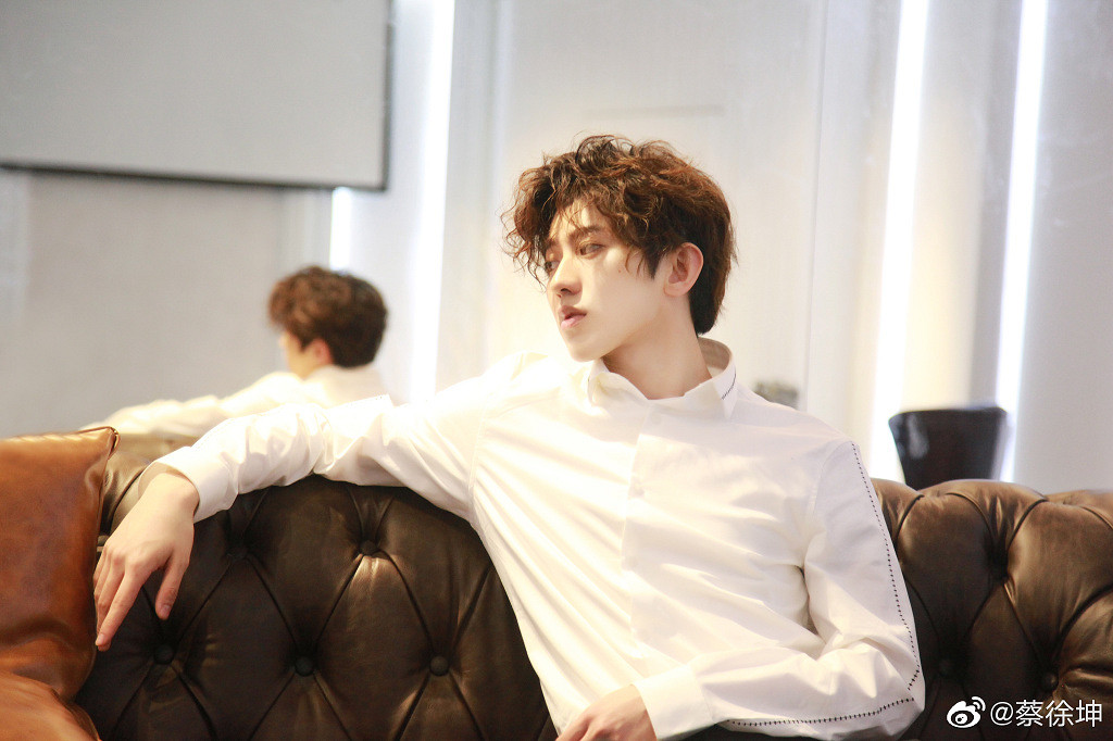 NBA球星“字母哥”表示自己不愛唱跳、rap 但喜歡籃球