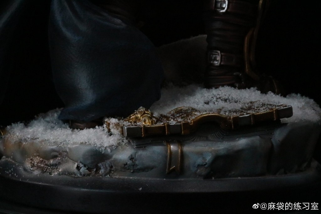 《魔獸爭霸3:重製版》阿爾薩斯雕像大神究極重塗 遠超官方原版 《魔獸爭霸3:重製版》阿爾薩斯雕像大神究極重塗 遠超官方原版