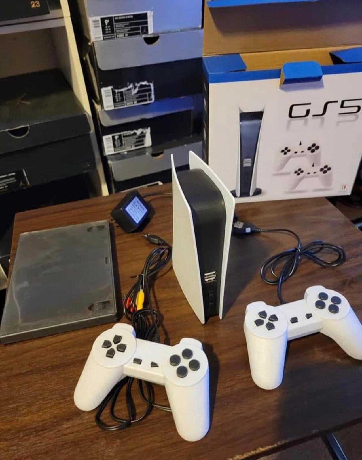 山寨PS5國外走紅 西班牙買家給出五星好評