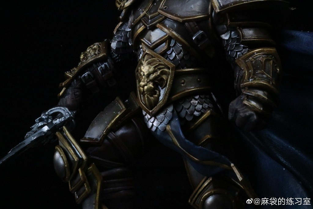 《魔獸爭霸3:重製版》阿爾薩斯雕像大神究極重塗 遠超官方原版 《魔獸爭霸3:重製版》阿爾薩斯雕像大神究極重塗 遠超官方原版