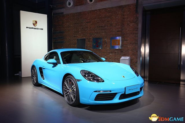 PS4版《神力科莎出賽準備》迎來保時捷車包 XB1版需等待