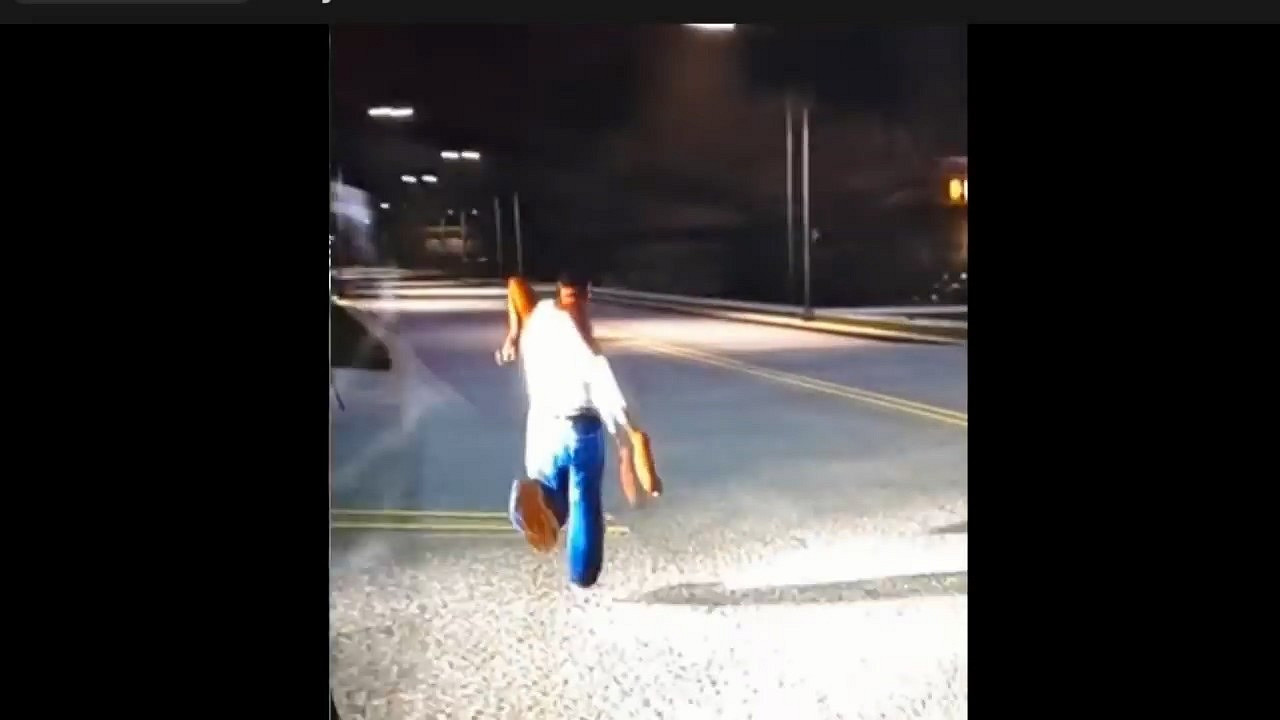 《GTA:三部曲-終極版》Bug集錦影片 《GTA:三部曲-終極版》Bug集錦影片