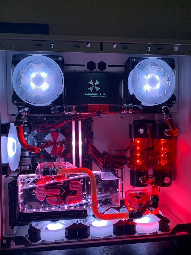 玩家自製《惡靈古堡》主題機箱 T病毒水冷真酷 玩家自製《惡靈古堡》主題機箱 T病毒水冷真酷