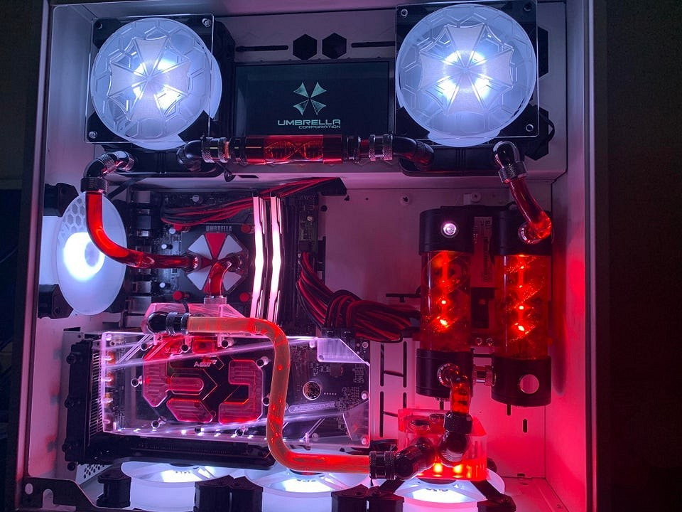 玩家自製《惡靈古堡》主題機箱 T病毒水冷真酷 玩家自製《惡靈古堡》主題機箱 T病毒水冷真酷