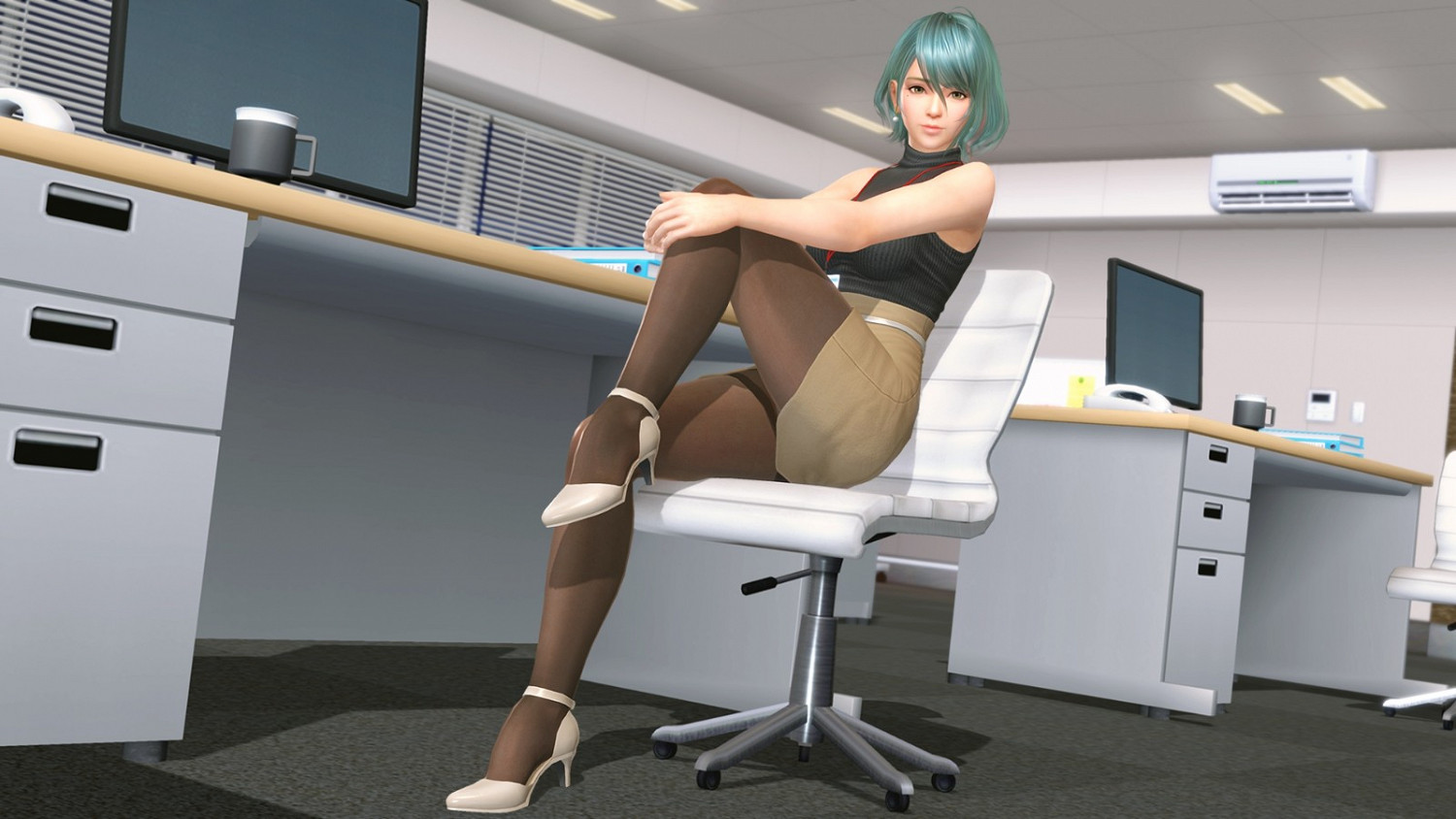 《生死格鬥女神假期》連動活動新泳裝 性感黑絲美腿 《生死格鬥女神假期》連動活動新泳裝 性感黑絲美腿