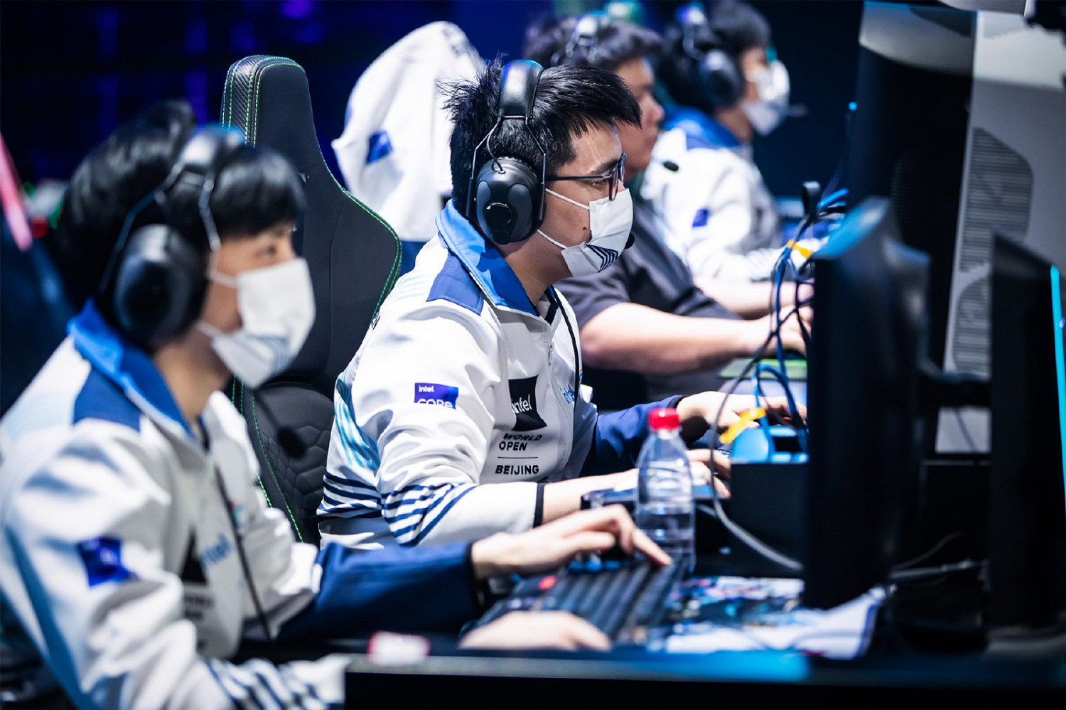 《DOTA2》IWO總決賽結束 茶隊3:1戰勝XG奪冠 《DOTA2》IWO總決賽結束 茶隊3:1戰勝XG奪冠