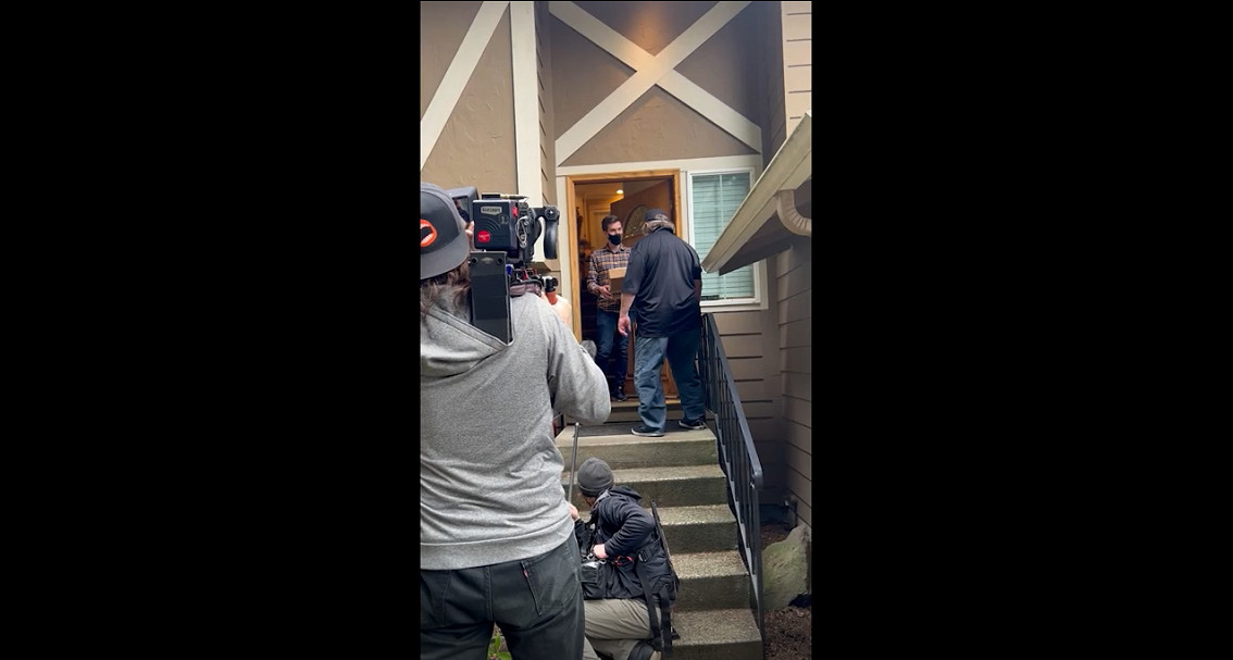 酸了！V社發布G胖派送Steam Deck官方影片