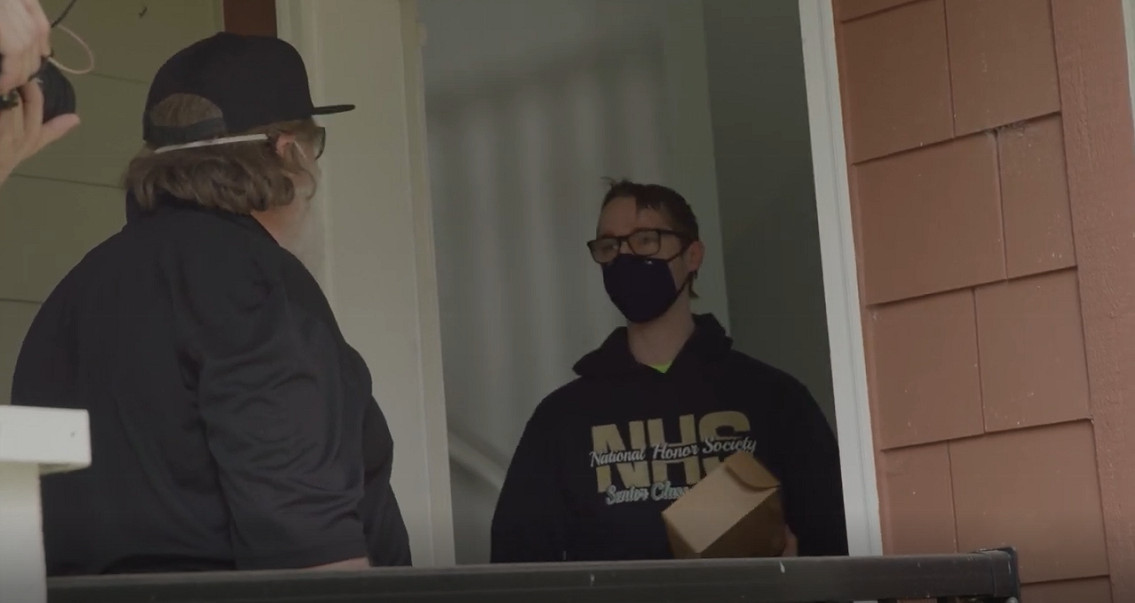 酸了！V社發布G胖派送Steam Deck官方影片