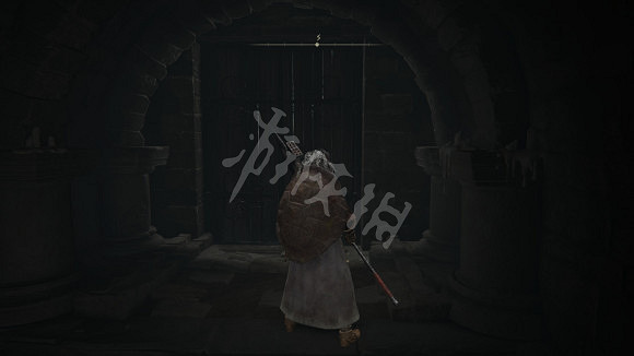 《艾爾登法環》黑刀地下墓地在哪 黑刀地下墓地門怎麽開