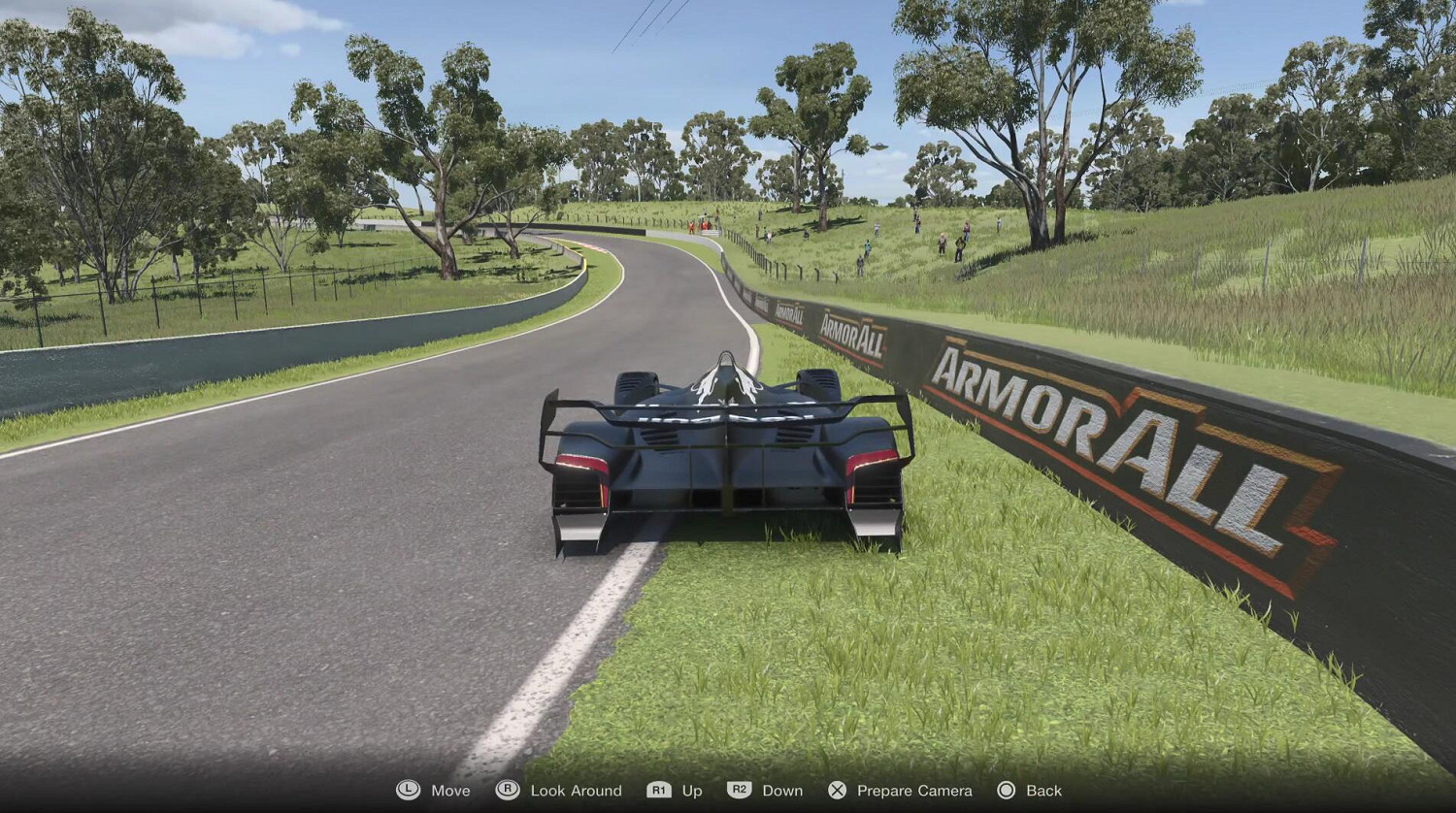 《跑車浪漫旅7》驚現外星人UFO彩蛋 還綁架了一隻奶牛！