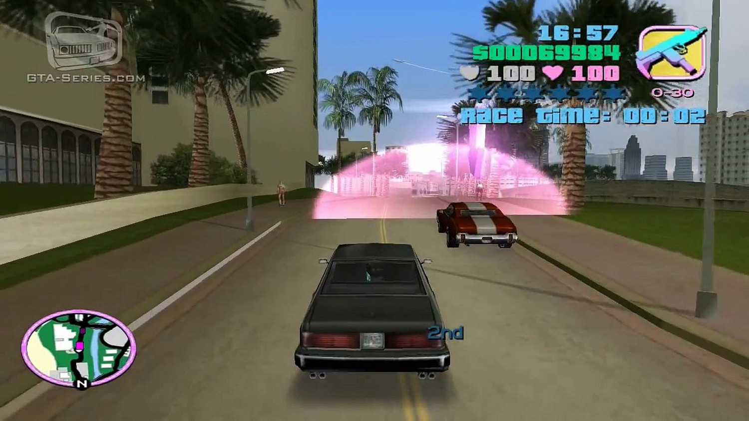 印度現搞笑車貼：你小心點跟車 我《GTA》學的開車！