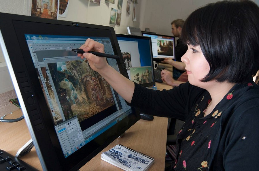 《古墓奇兵》開發商：一周只上四天班 員工效率很高！