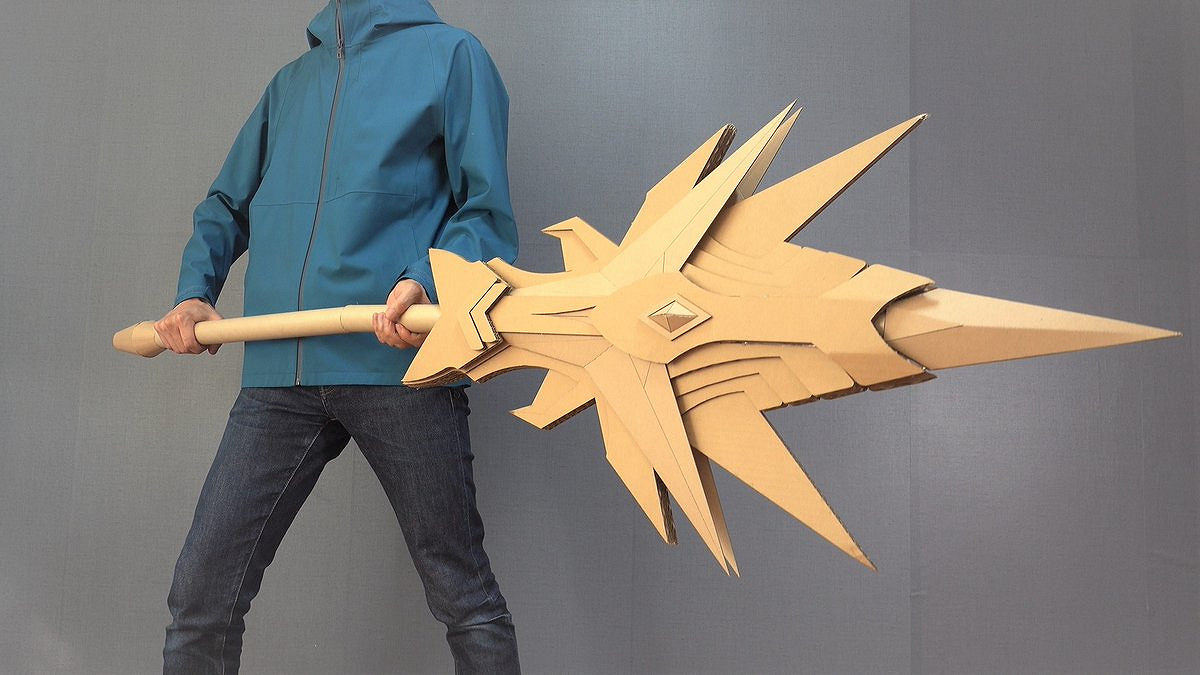 日本紙板手工達人 再現《艾爾登法環》經典武器電鋸 日本紙板手工達人 再現《艾爾登法環》經典武器電鋸