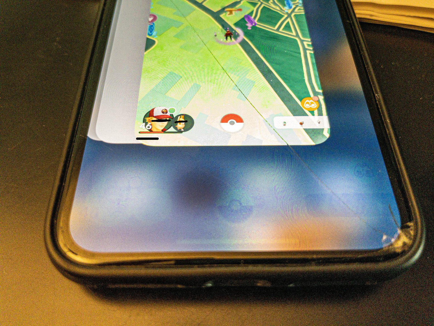 《寶可夢GO》粉絲癡迷遊戲 時間過長iPhone螢幕都燒了 《寶可夢GO》粉絲癡迷遊戲 時間過長iPhone螢幕都燒了