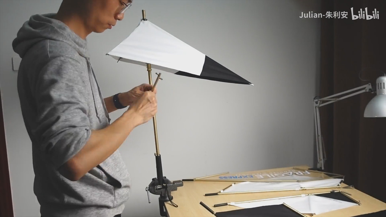 《死亡擱淺》傳送傘竟做出來了!效果超棒獲官方點讚! 《死亡擱淺》傳送傘竟做出來了!效果超棒獲官方點讚!