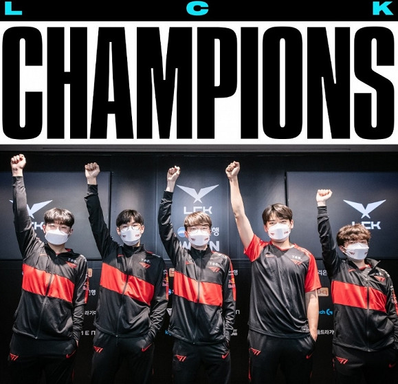 《英雄聯盟》T1戰隊Faker等四位參賽選手確診新冠！