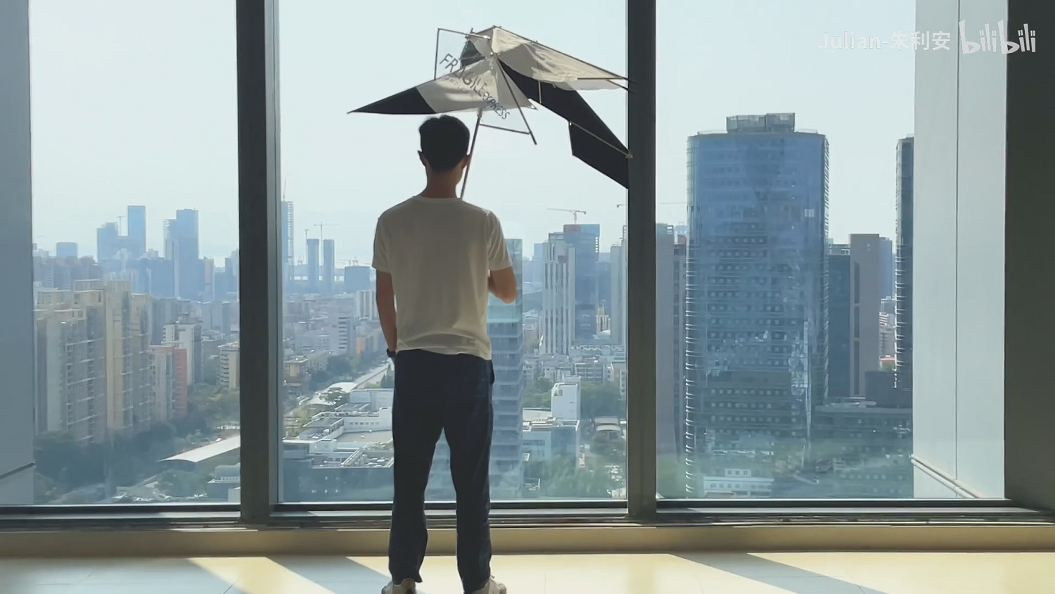 《死亡擱淺》傳送傘竟做出來了!效果超棒獲官方點讚! 《死亡擱淺》傳送傘竟做出來了!效果超棒獲官方點讚!