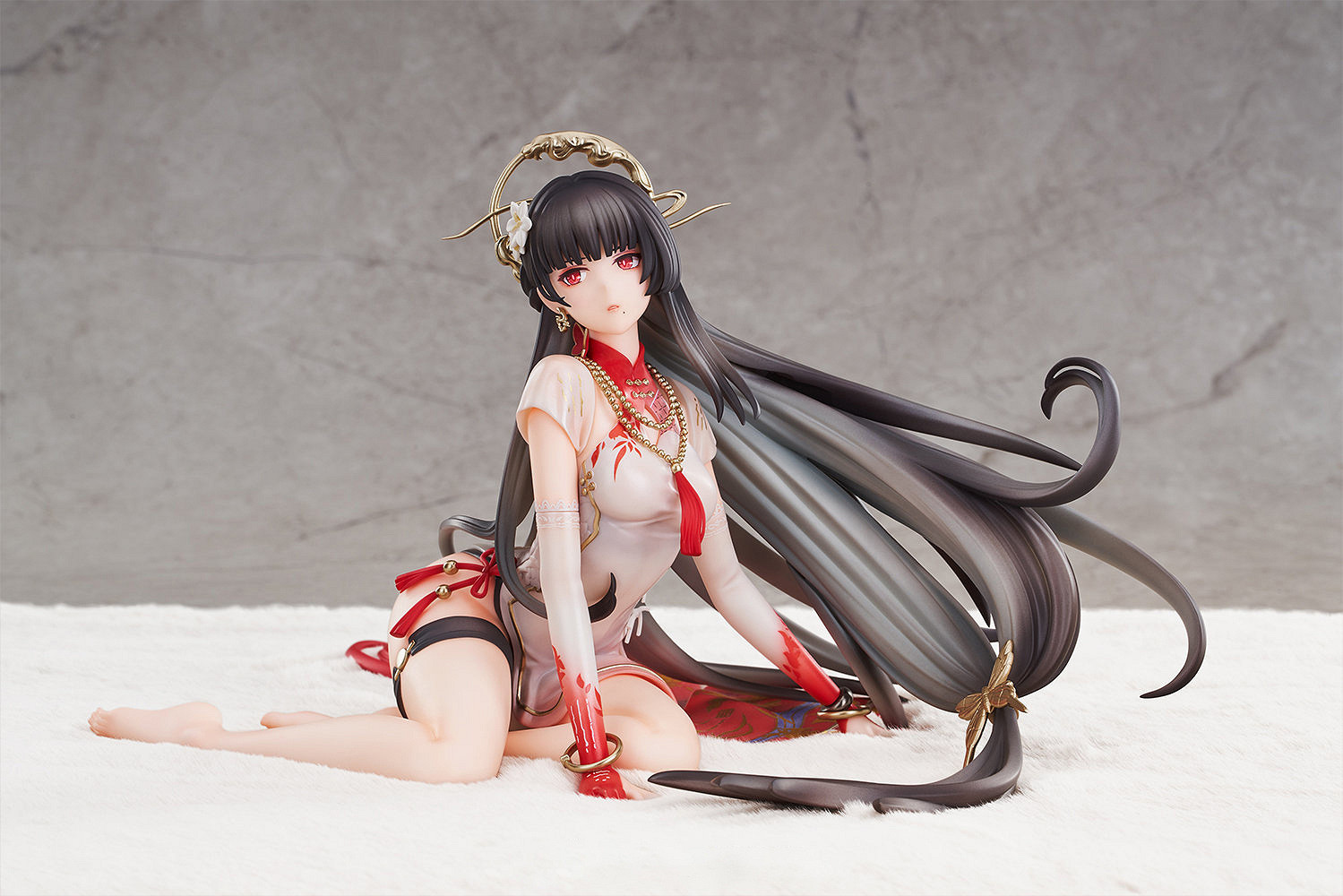 Luminous box《戰雙帕彌什》曲·雀翎 紅綃春榭 旗袍手辦