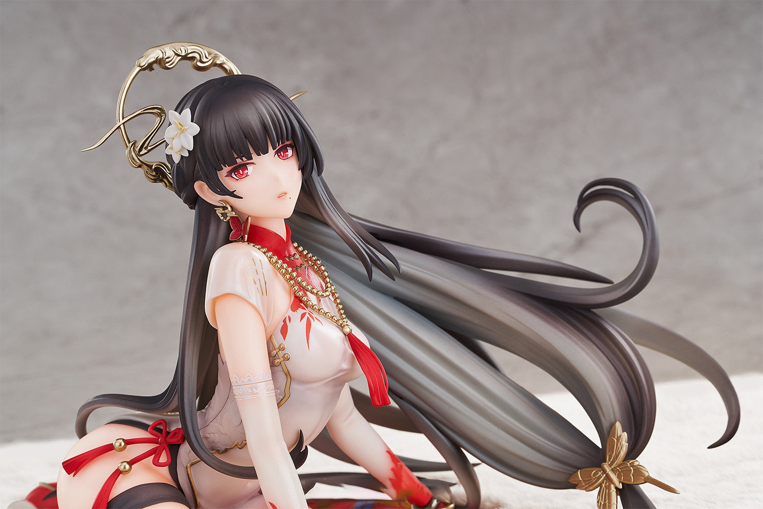 Luminous box《戰雙帕彌什》曲·雀翎 紅綃春榭 旗袍手辦