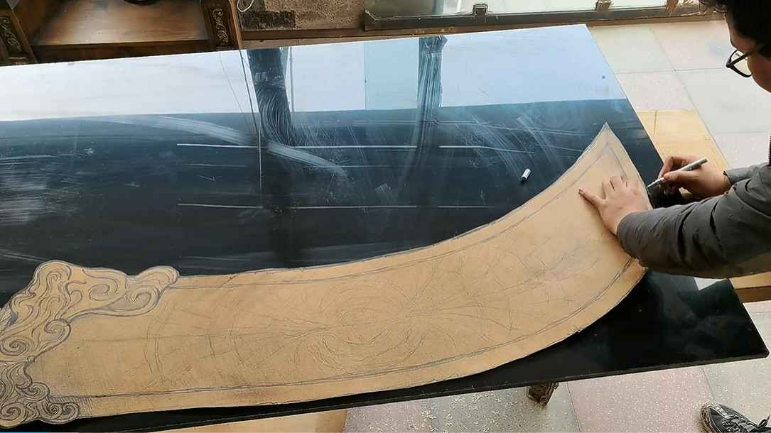 大佬自製《艾爾登法環》碎星大劍：最帥Boss沒有之一！