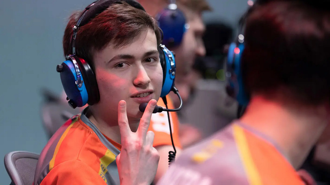 暴雪找到了“父親”微軟，卻失去了金主爸爸