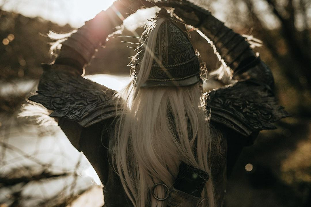 《艾爾登法環》精美Cosplay集錦 瑪莉卡女王請和我結婚