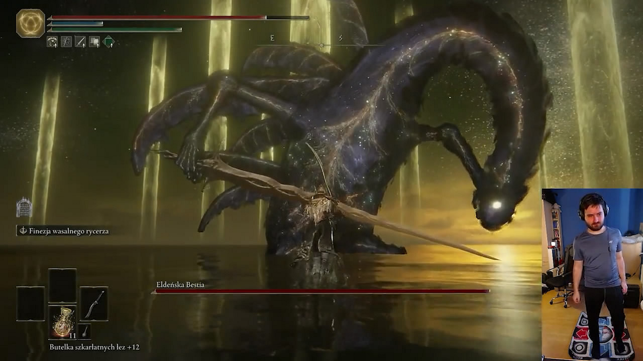 國外小哥用跳舞毯當控制器擊敗《艾爾登法環》最終Boss! 國外小哥用跳舞毯當控制器擊敗《艾爾登法環》最終Boss!