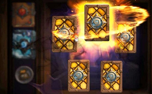 開服8年後,爐石玩家終於開出了“五黃蛋” 開服8年後,爐石玩家終於開出了“五黃蛋”