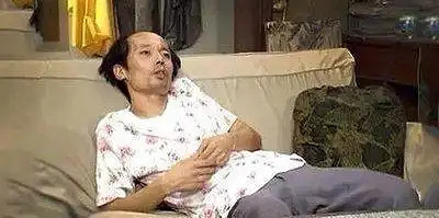 一場由於“蓋倫能不能主W”引發的“世紀罵戰”