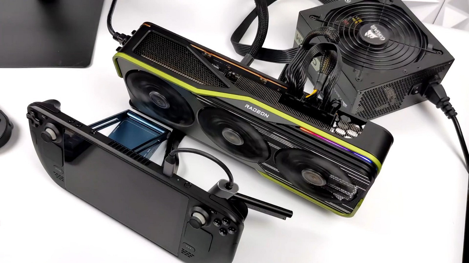 外接6900XT!Steam Deck能4K玩遊戲了 外接6900XT!Steam Deck能4K玩遊戲了