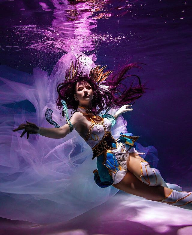 女菩薩二階呢？俄妹COS《艾爾登法環》女武神視效拉滿