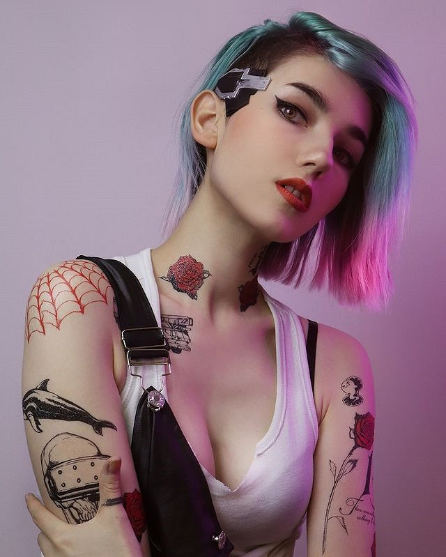 比利時正妹COS《2077》朱迪:竟然比原版更具風情! 比利時正妹COS《2077》朱迪:竟然比原版更具風情!