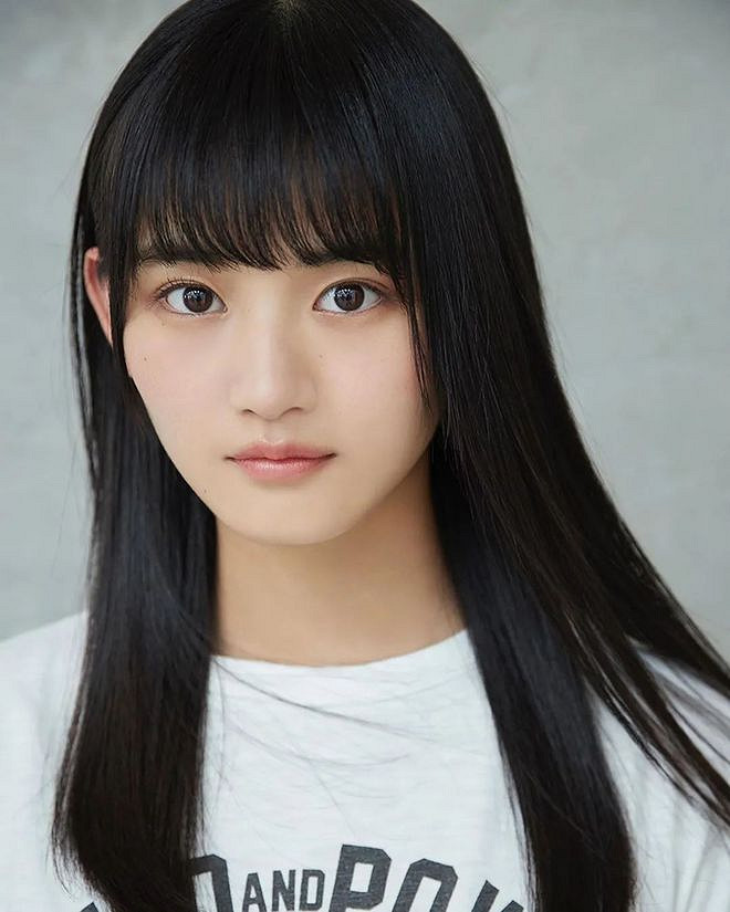 日本16歲小偶像火出圈 清純笑容讓無數人淪陷其中！
