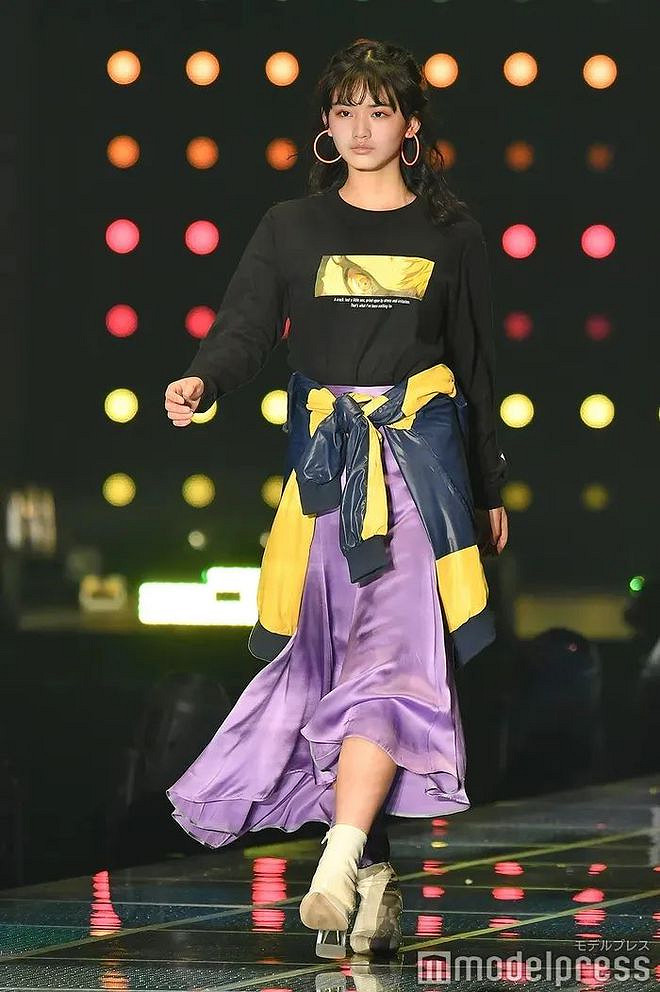 日本16歲小偶像火出圈 清純笑容讓無數人淪陷其中！