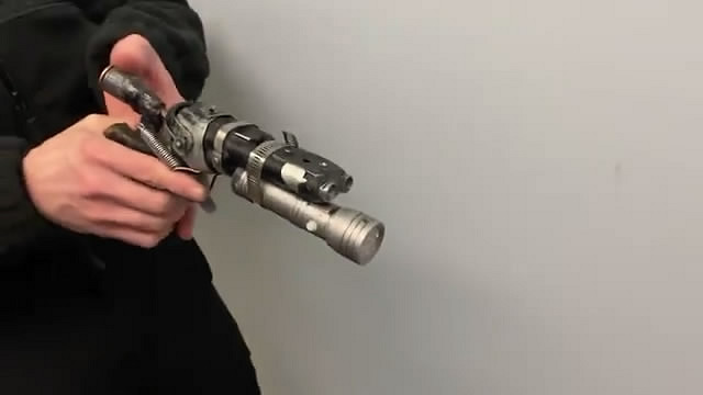 這造型也太拉風了!狂熱網友自製《輻射》風格武器 這造型也太拉風了!狂熱網友自製《輻射》風格武器