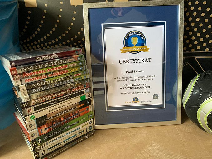 曼聯球迷玩《足球經理》創世界紀錄!遊戲時長達400年 曼聯球迷玩《足球經理》創世界紀錄!遊戲時長達400年