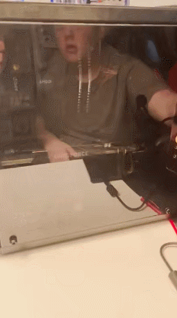 與天降少女來了個肉體碰撞 動圖 人過五十依舊愛搞顏色 與天降少女來了個肉體碰撞 動圖 人過五十依舊愛搞顏色