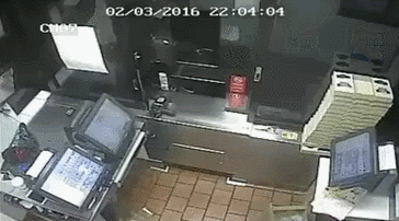 與天降少女來了個肉體碰撞 動圖 人過五十依舊愛搞顏色 與天降少女來了個肉體碰撞 動圖 人過五十依舊愛搞顏色